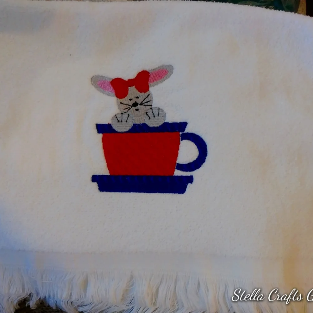 1888 Mills Fingertip Towels Cotton w/Multicolor Embroidery Design (2)